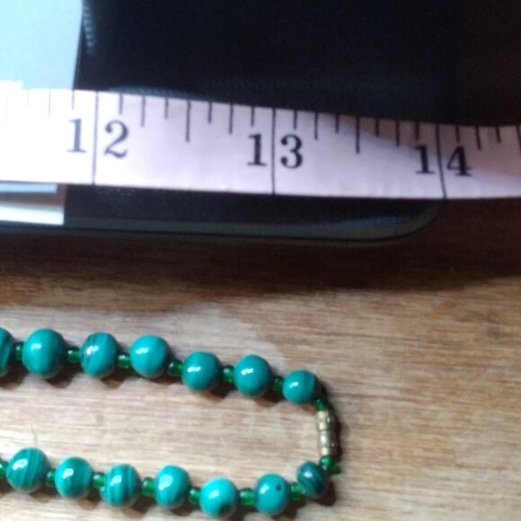 Vintage Genuine Green Malachite Stone Graduated 26'' Necklace - Picture 4 of 5